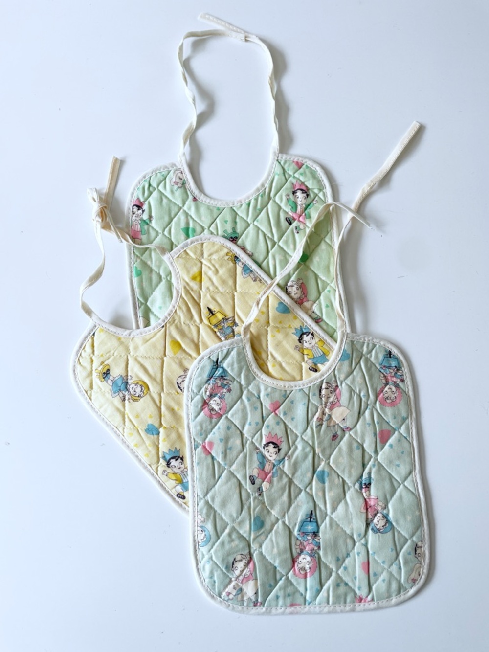 Vintage Quilted Baby Bibs Lot Pastel Yellow Mint Blue Retro Cottagecore Cute